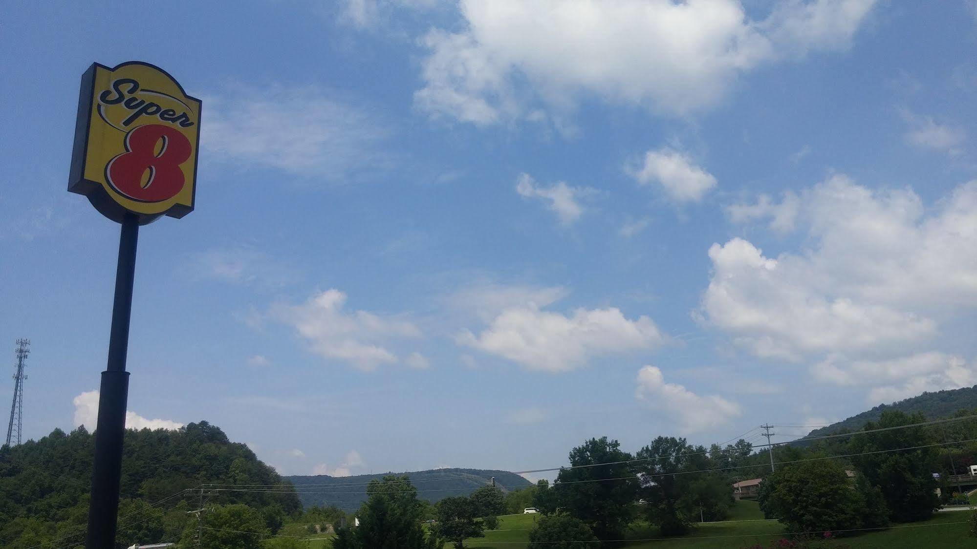 Super 8 By Wyndham Chattanooga Lookout Mountain Tn Exterior photo